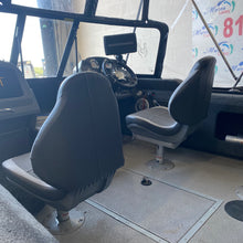 Load image into Gallery viewer, 2019 Starcraft RENEGADE 168 + 90HP YAMAHA
